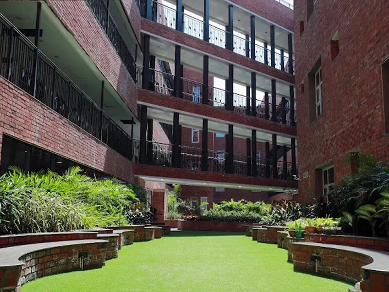 HRM Global School